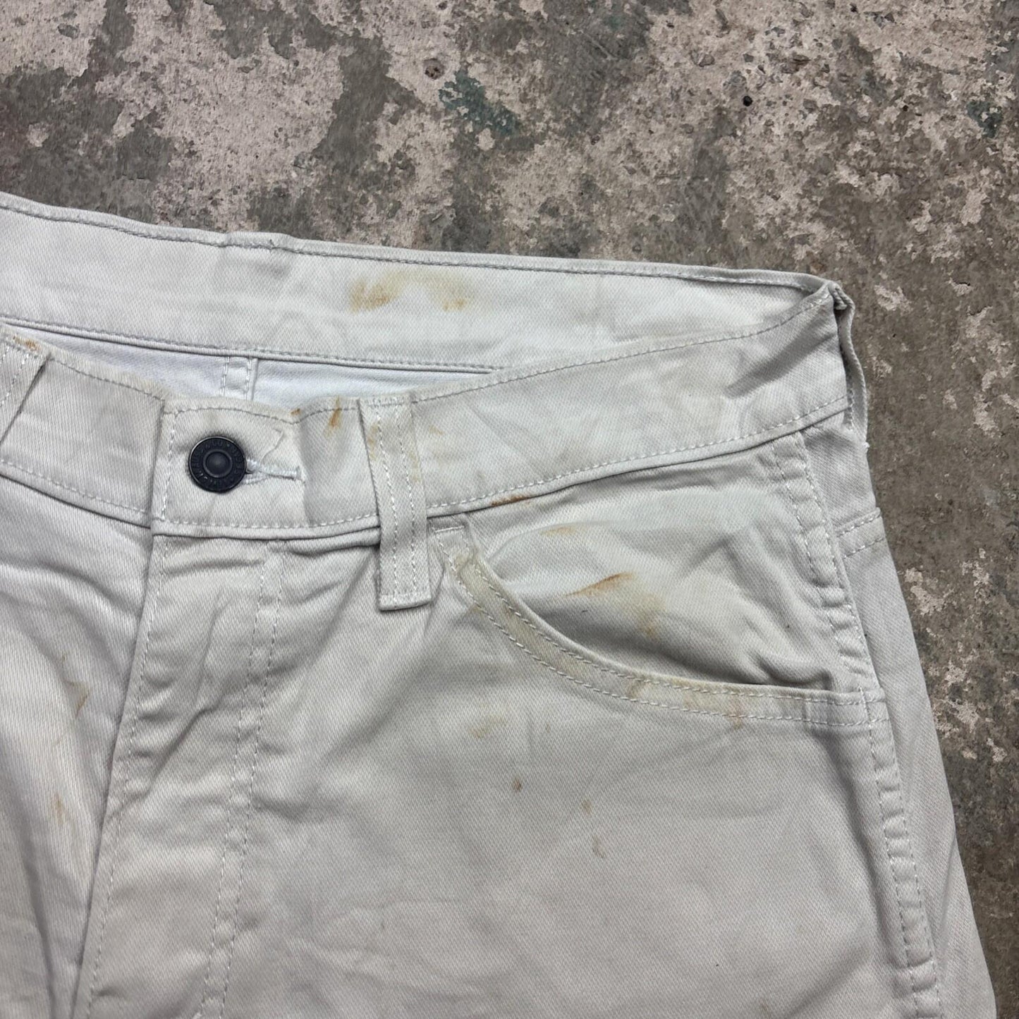 Cream Denim Levi’s 569 Bermuda Men’s Shorts | W31
