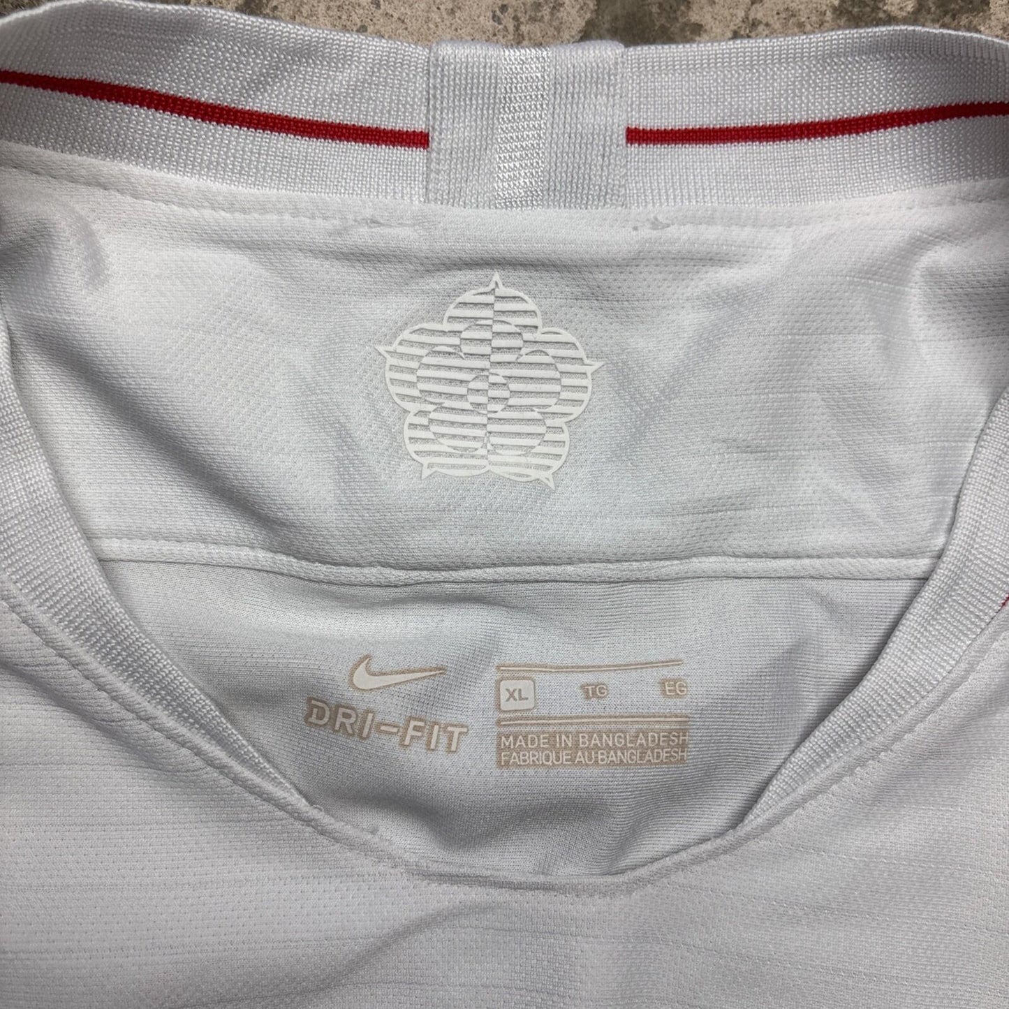 2018-19 White Nike England Home Football Men’s Shirt | XL
