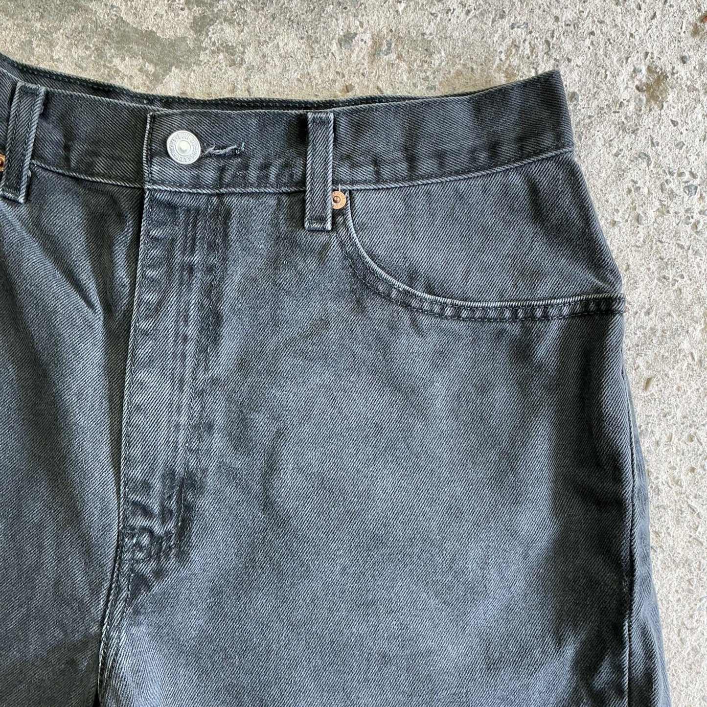 Black Levi’s Denim Jean Shorts with Cut Offs | W36