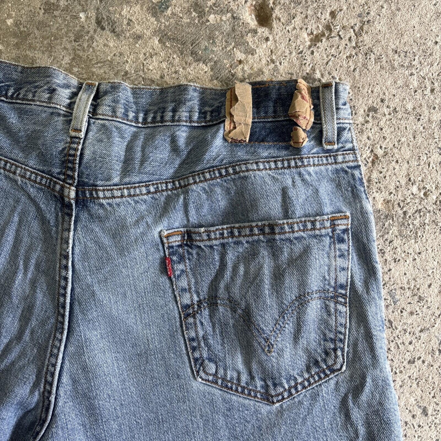 Blue Levi’s Relaxed Fit 550 Jean Shorts | W36"