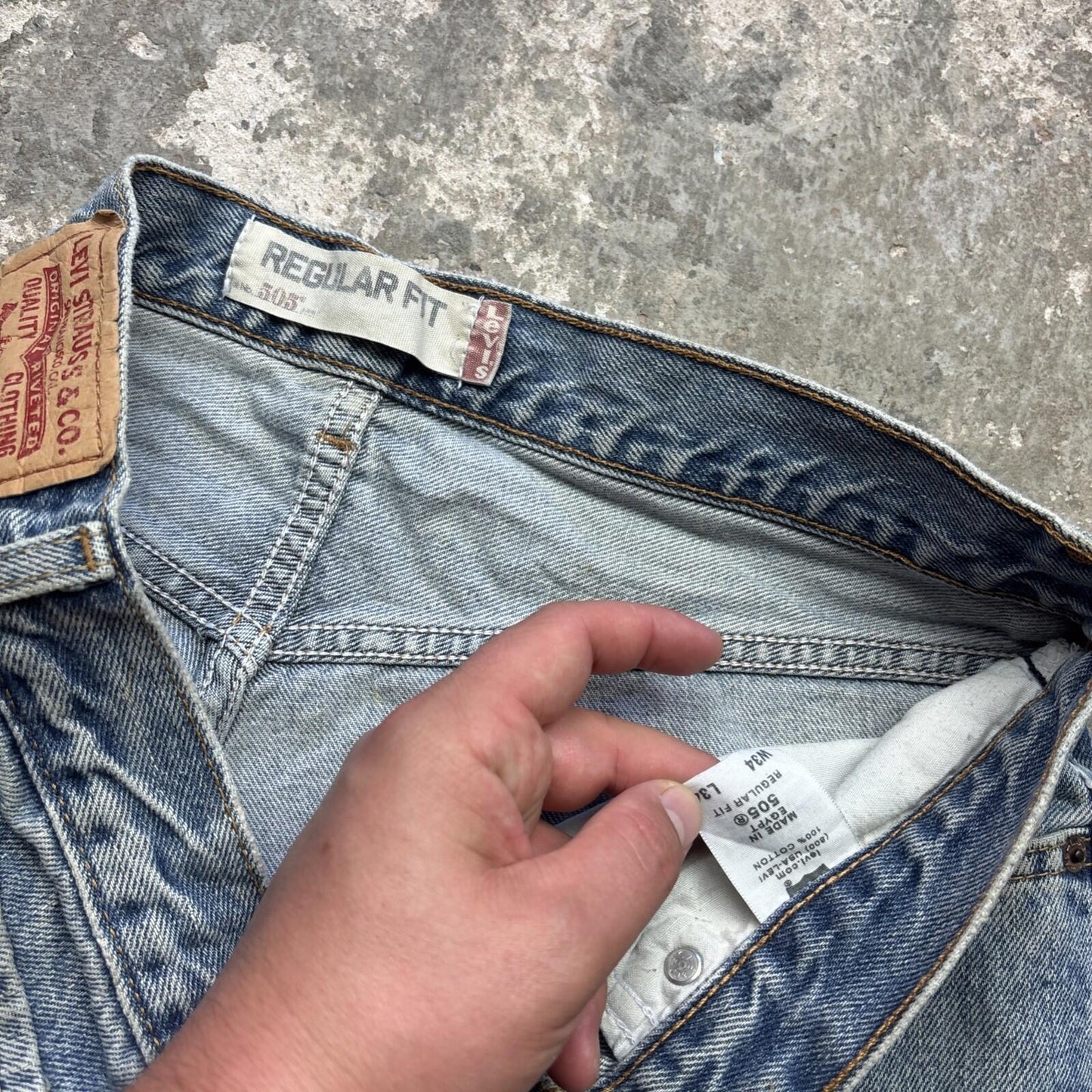Blue Denim Levi’s 505 Men’s Cut Off Shorts | W34