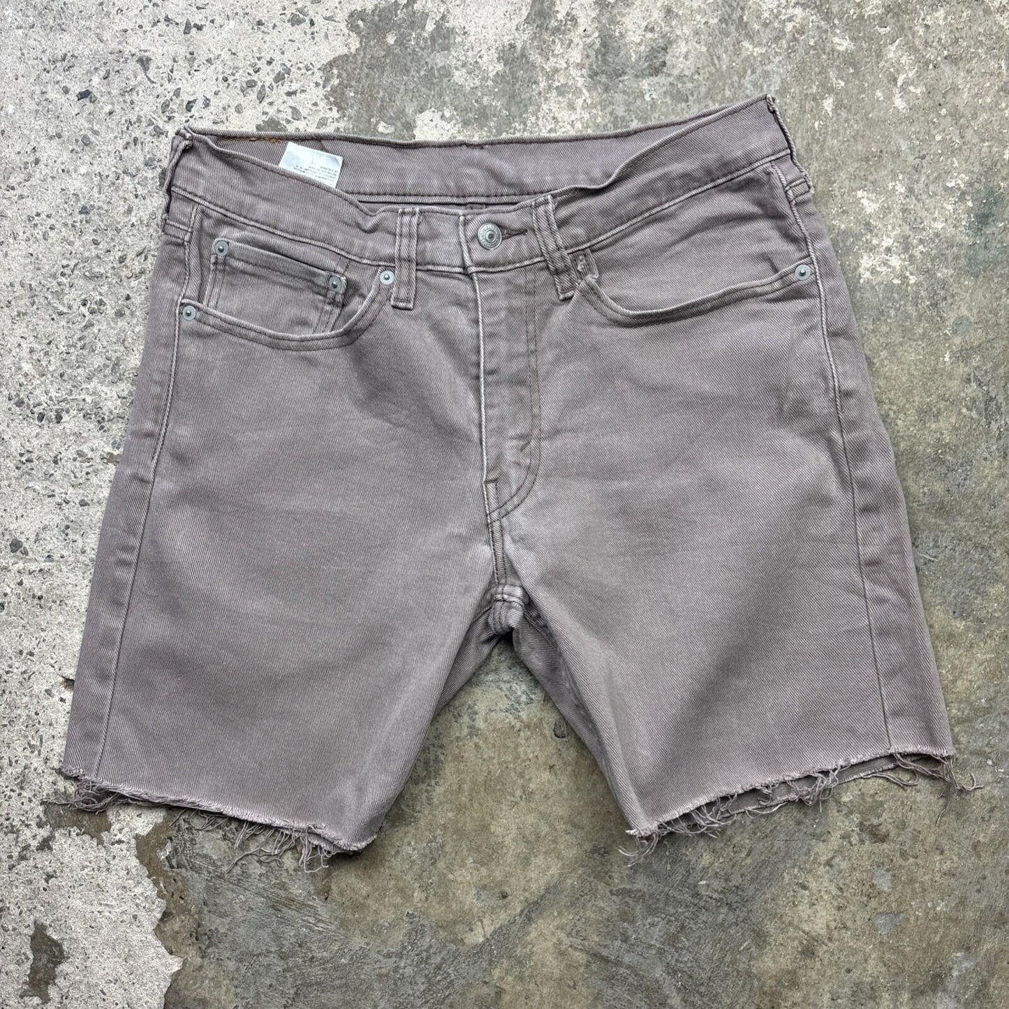 Brown Levi’s 514 Men’s Cut Off Shorts | W31