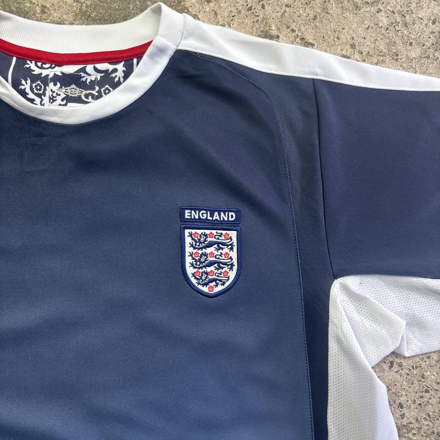 Navy & White Gradient England Umbro Football Training Shirt | Size: S