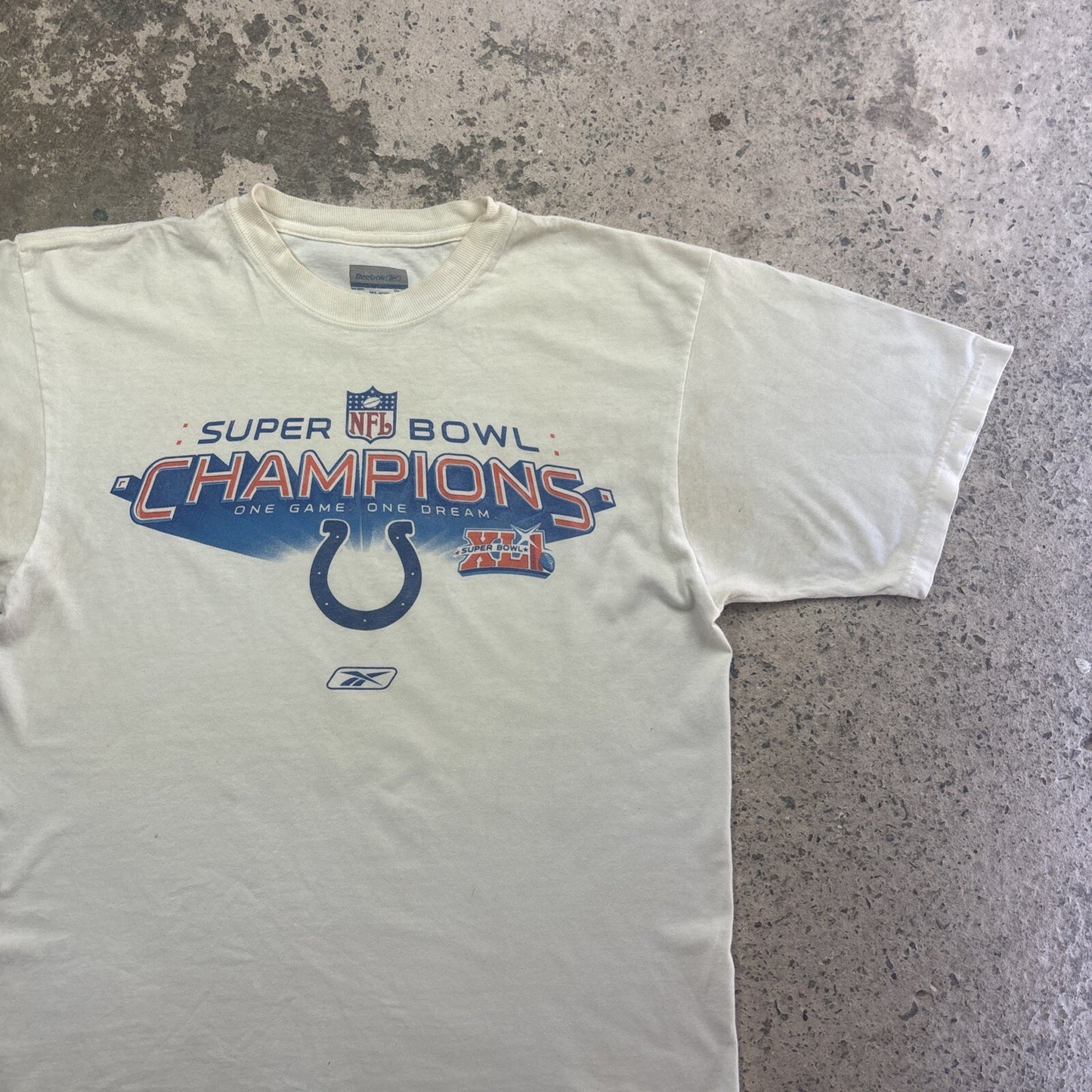 Vintage White Reebok Super Bowl 2007 Graphic T-Shirt | XL