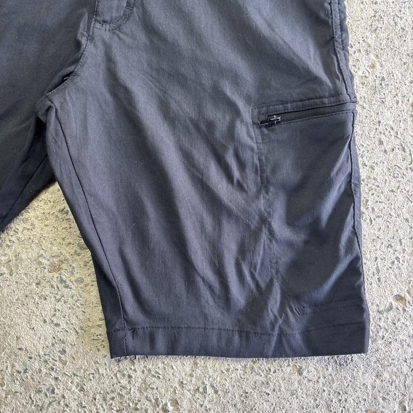 Black Wrangler Cargo Utility Shorts | W30"