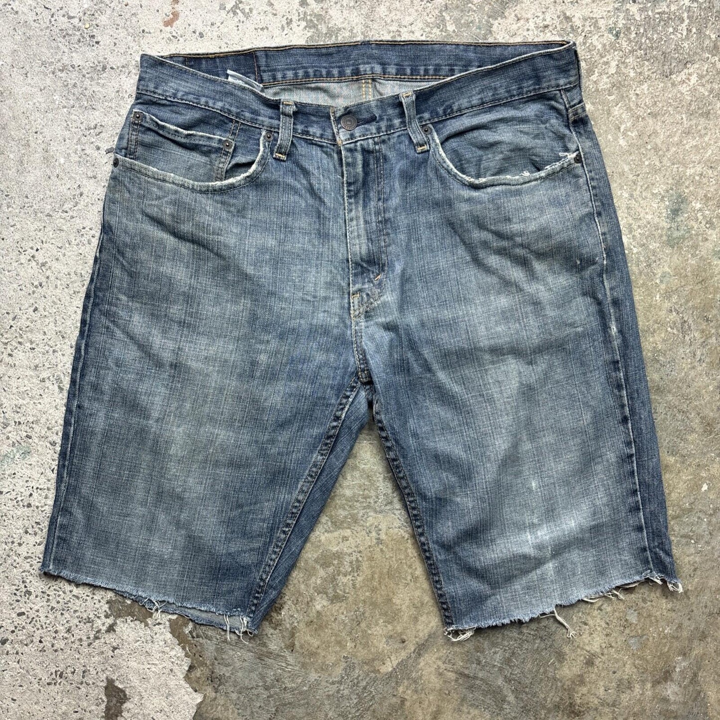 Blue Denim Levi’s 559 Men’s Shorts | W34