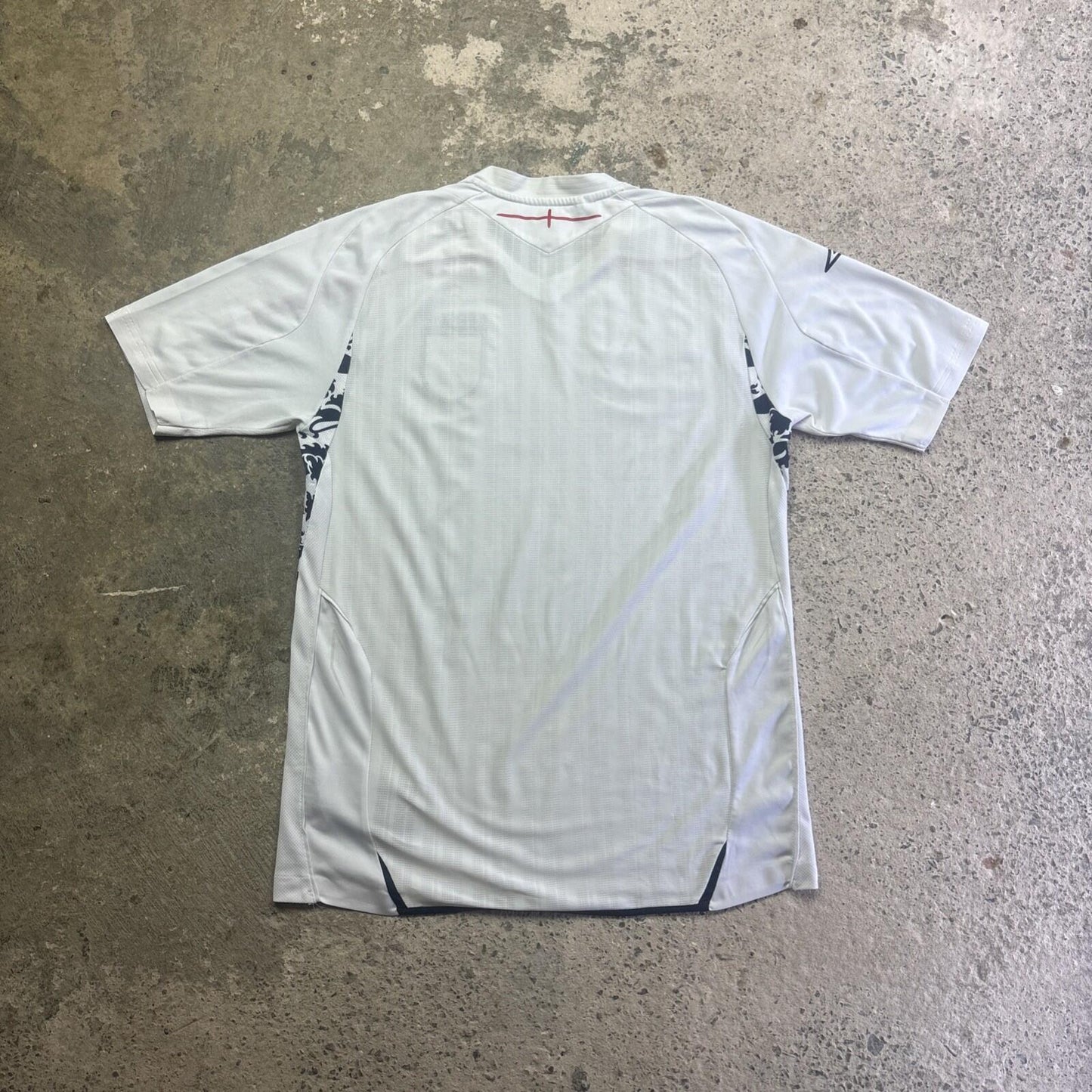 White England Umbro 2007/09 Home Shirt | Size: M