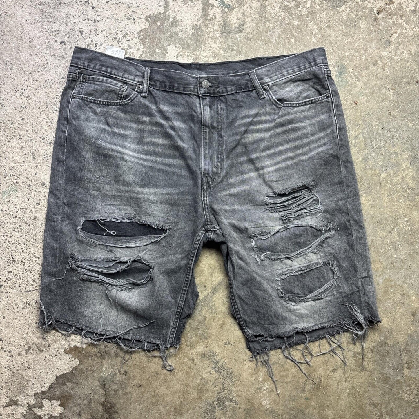 Distressed Grey Levi’s 511 Men’s Cut Off Shorts | W44