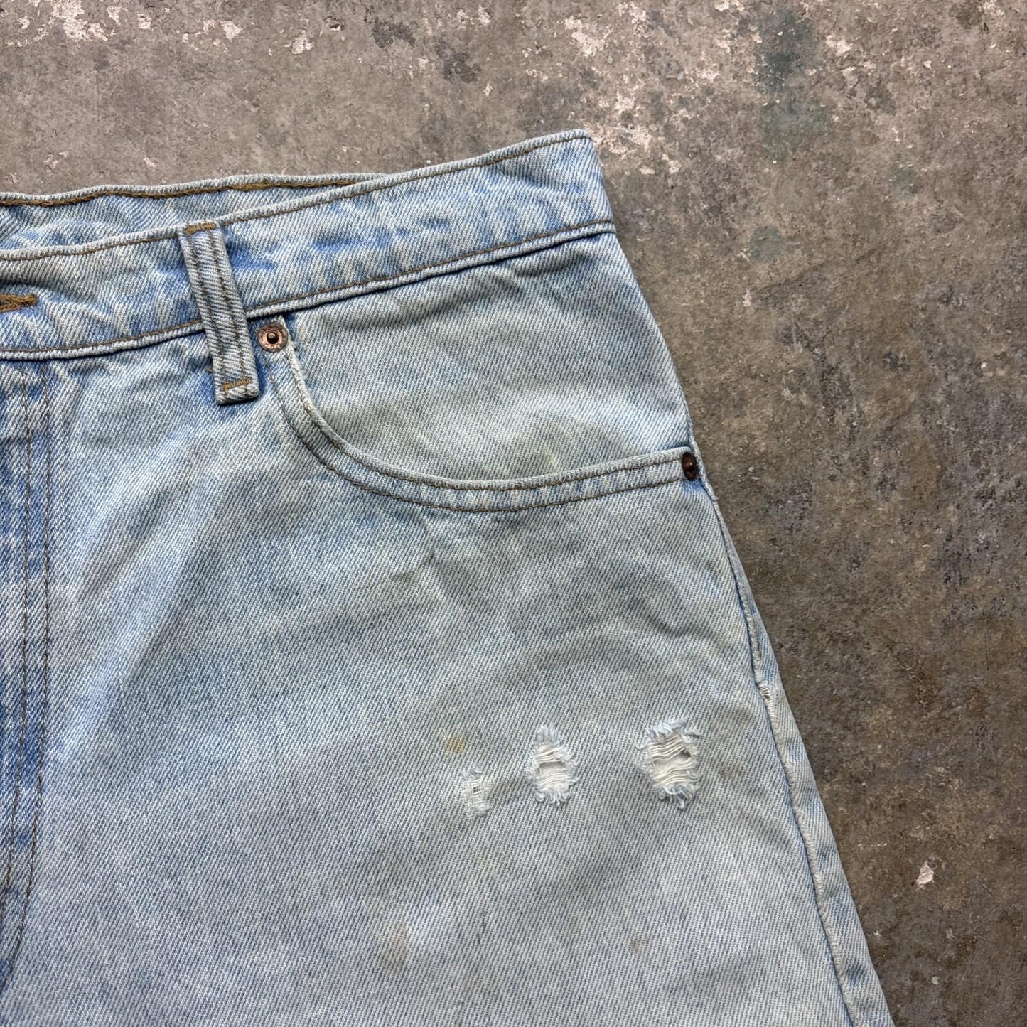 Vintage Light Blue Levi’s Men’s Cut Off Shorts Made In Canada | W36