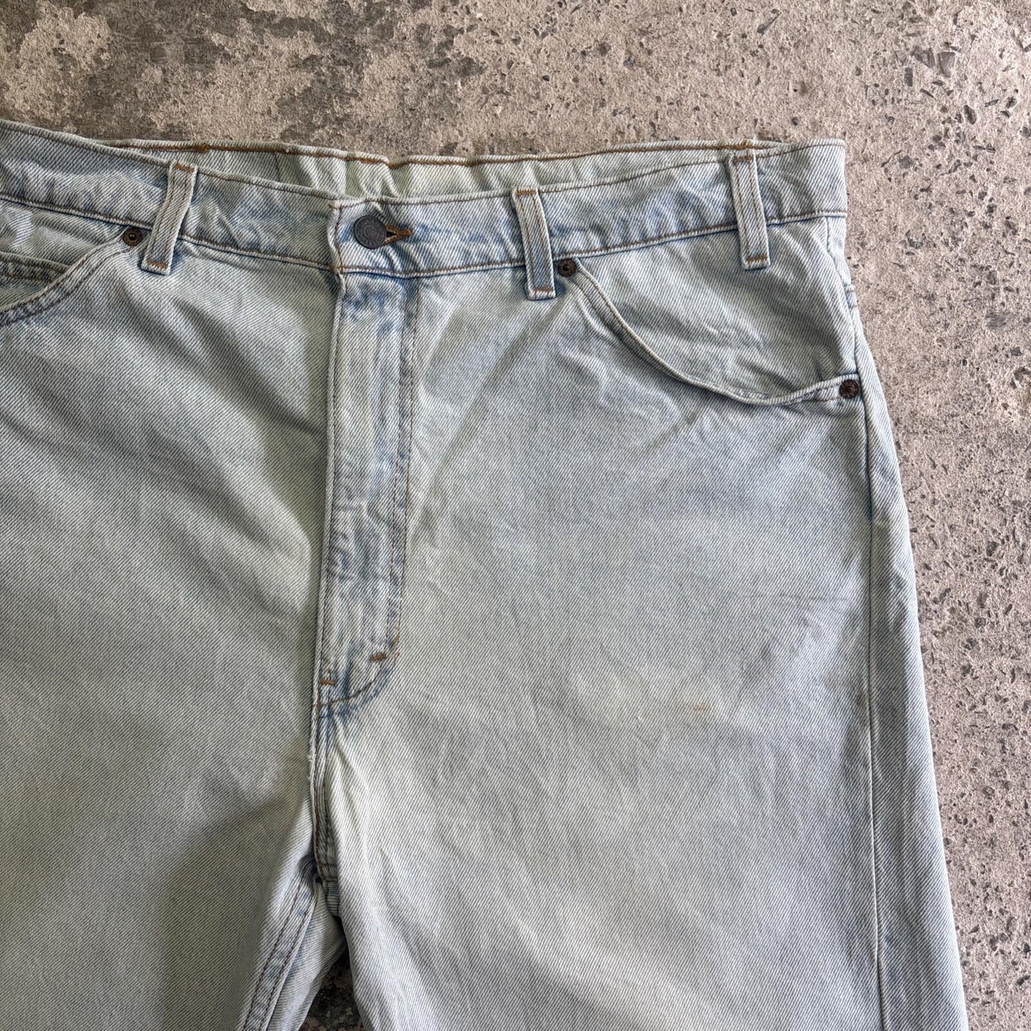 Light Blue Levi’s Denim Jean Shorts | W40