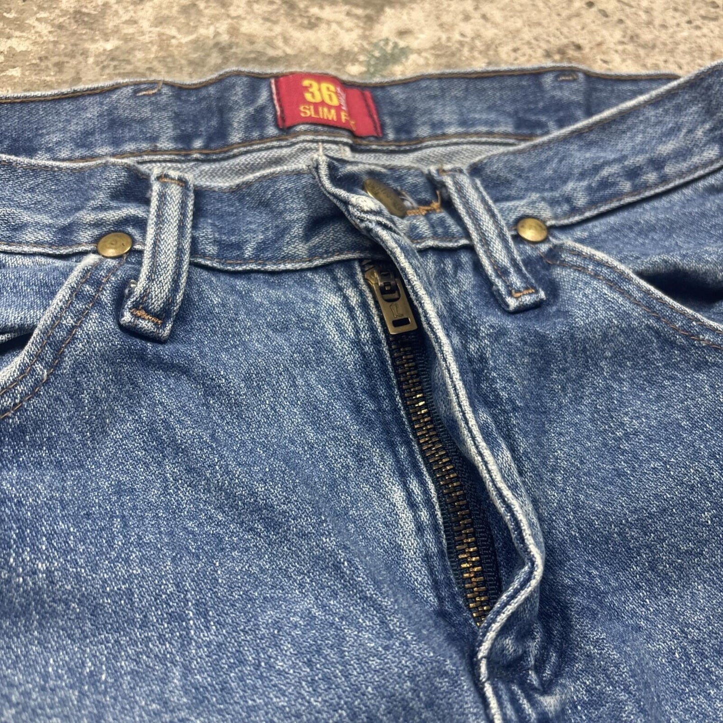 Blue Denim Wrangler Capri Women’s Jeans | W28"