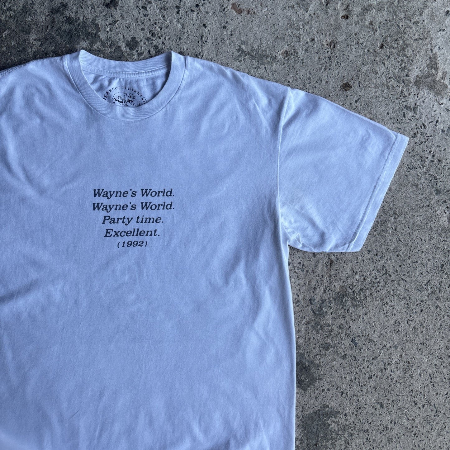 White Graphic Wayne’s World T-shirt | Size: L
