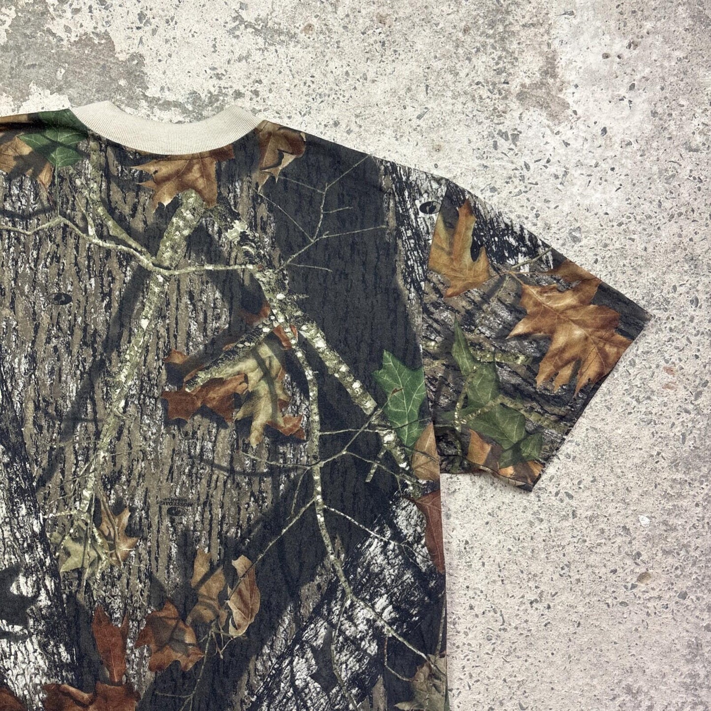 Real Tree Camouflage Mossy Oak T-Shirt | Size: XL