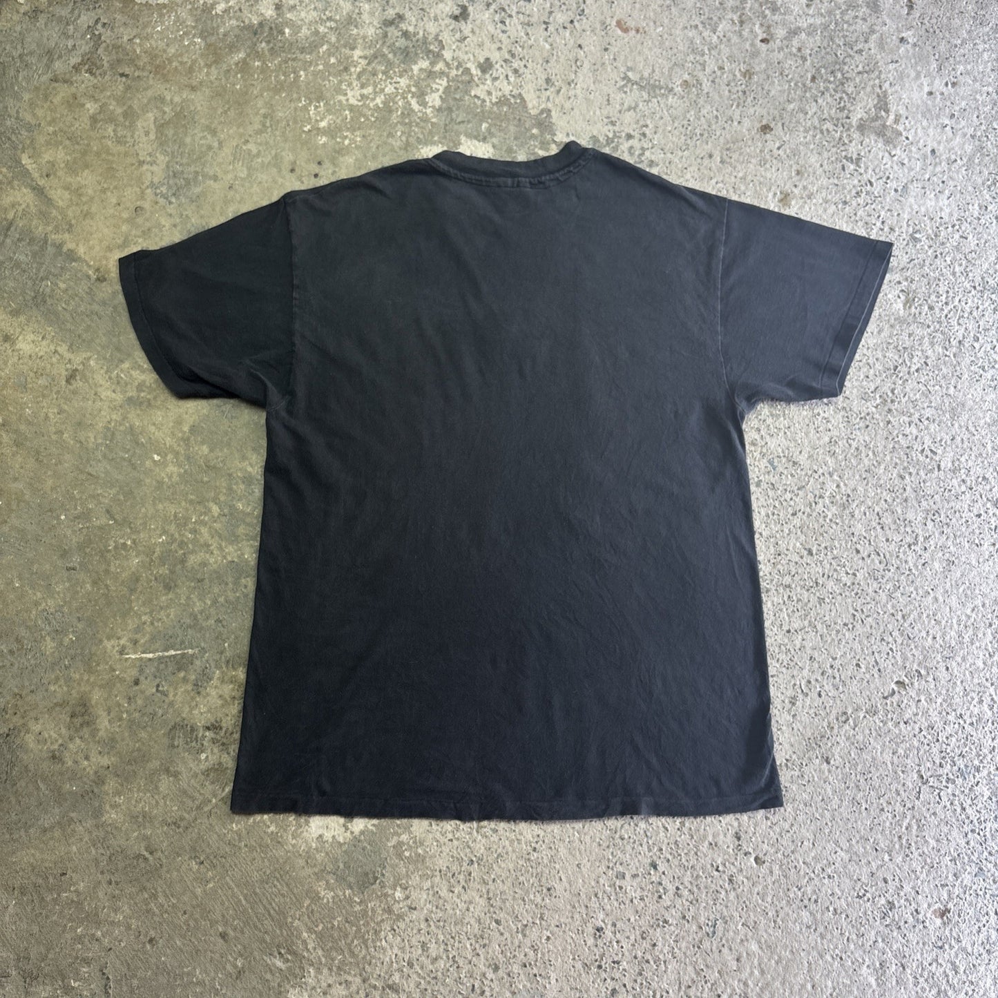 Vintage 92’ Black Graphic Music T-Shirt | Size L