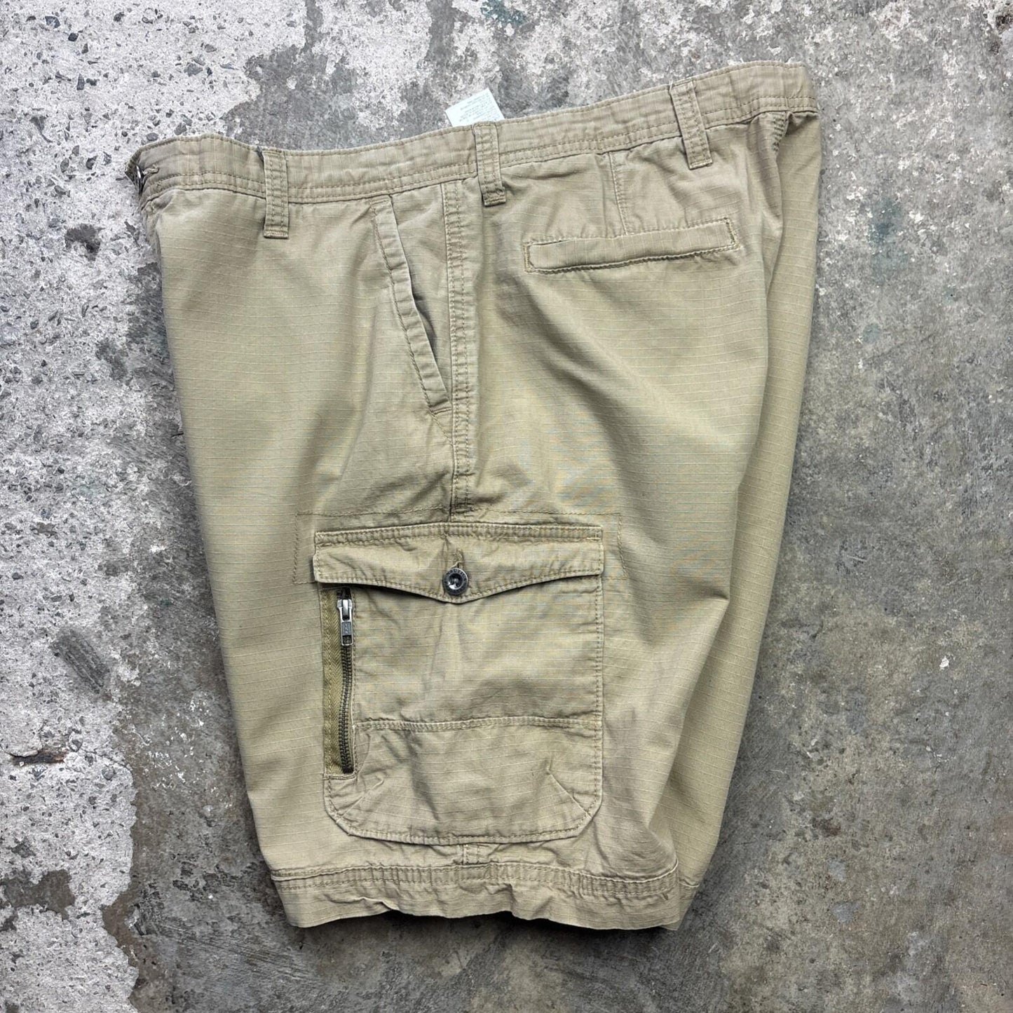 Tan Nautica Men’s Cargo Shorts 100% Cotton | W34