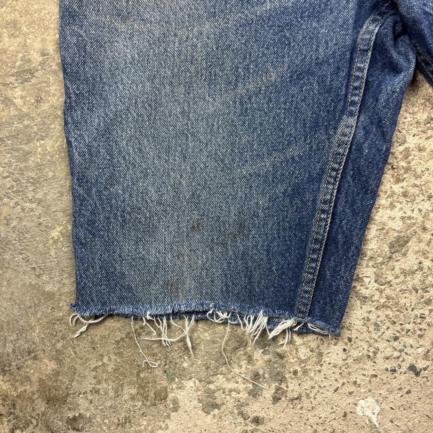 Blue Denim Levi’s Cut Off Jean Shorts | 33"