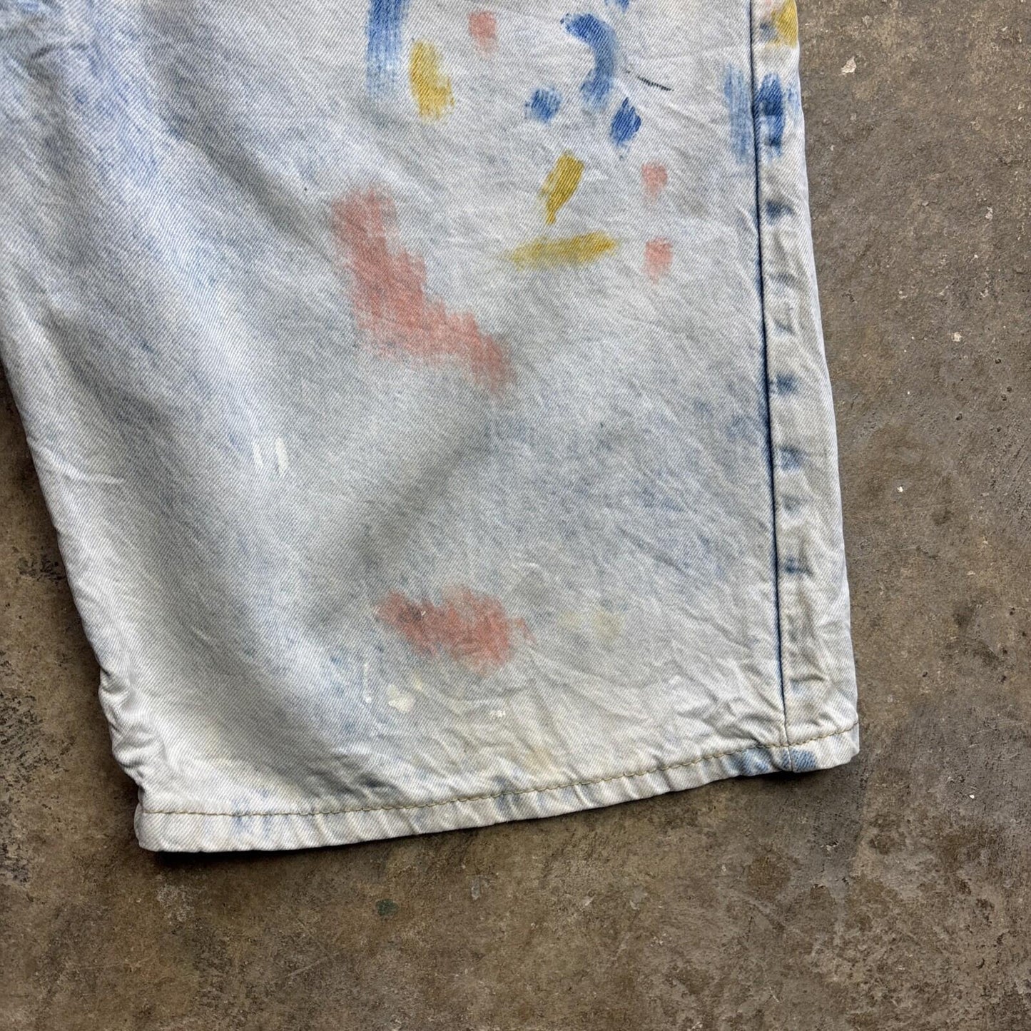 Distressed Denim 569 Levi’s Jorts Shorts - W36
