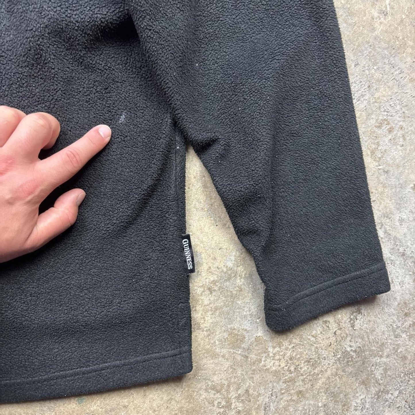 Vintage Black Guinness Men’s Fleece Sweatshirt - L