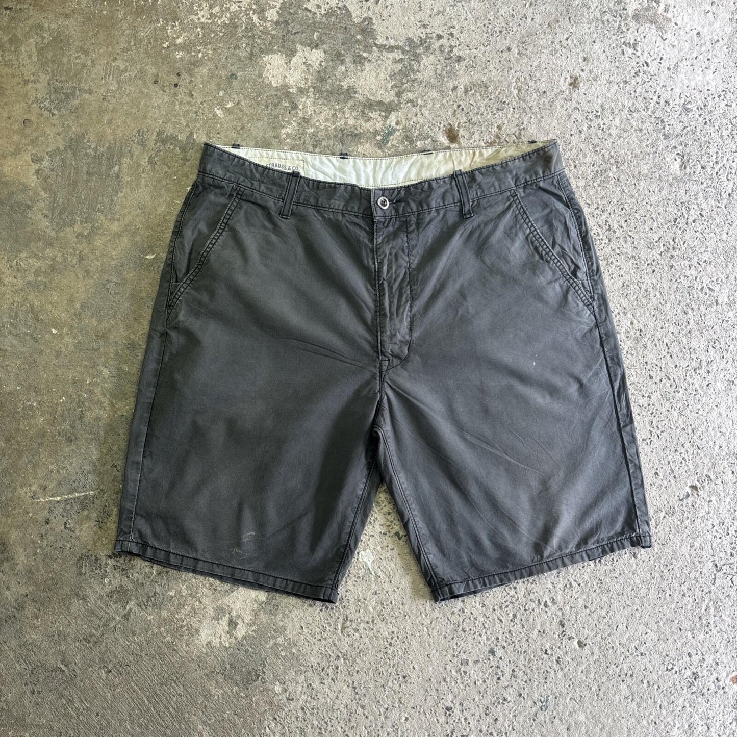 Grey Levi’s Relaxed Fit Chino Shorts | W38"