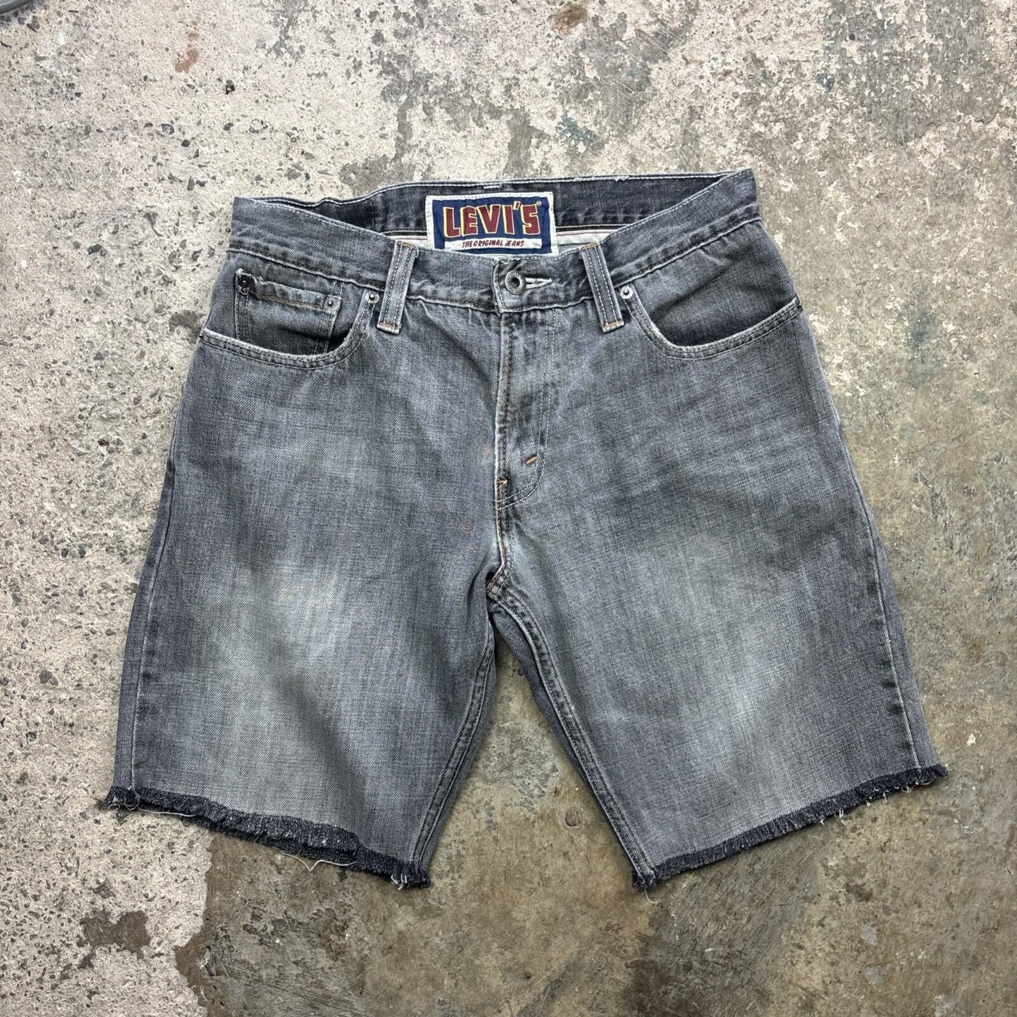 Grey Denim Levi’s 527 Cut Off Shorts | W30