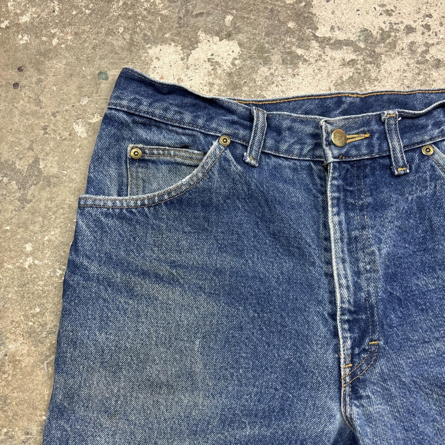 Blue Denim Levi’s Cut Off Jean Shorts | 33"