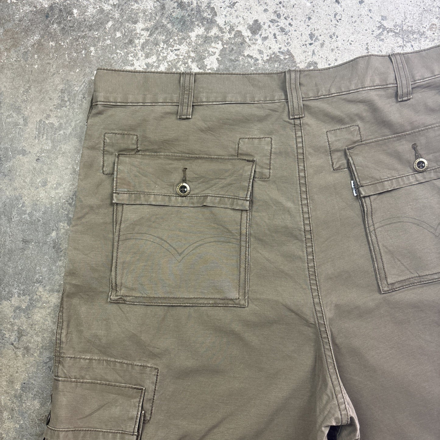 Green Levis Military Style Cargo Pants | W38"