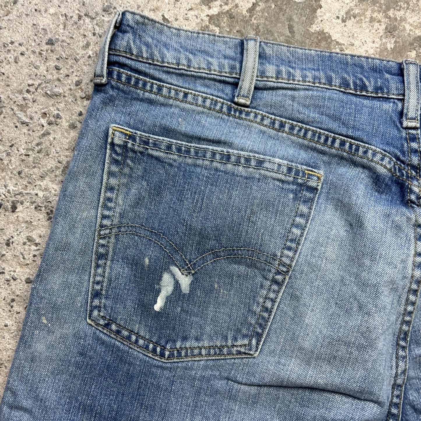 Blue denim Levi’s 514 Tapered Men’s Shorts | W40