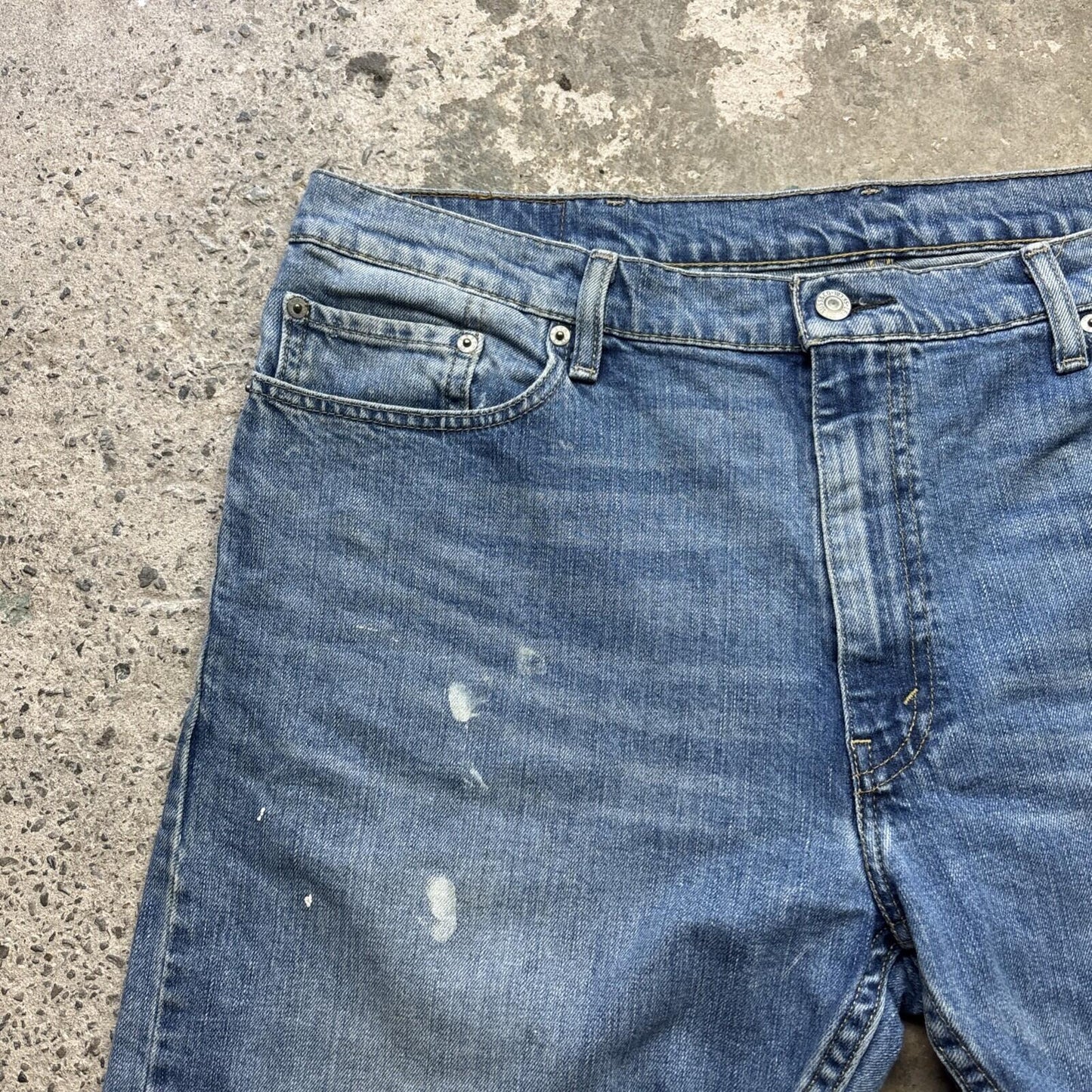 Blue denim Levi’s 514 Tapered Men’s Shorts | W40