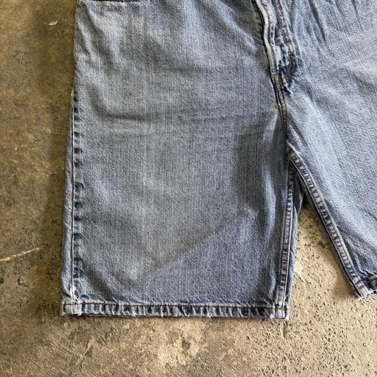 Blue Levi’s Relaxed Fit 550 Jean Shorts | W36"