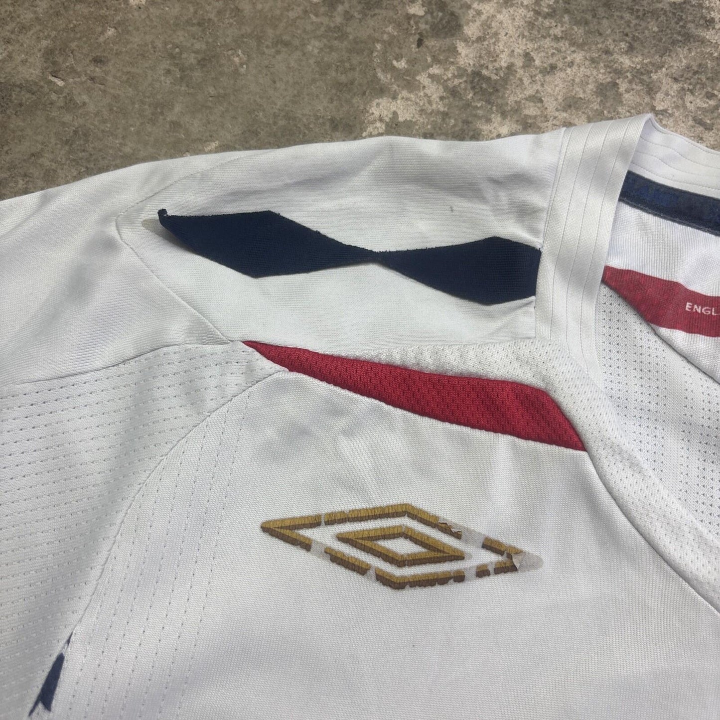 White Umbro England 2007/09 Football Home Shirt | Size: S