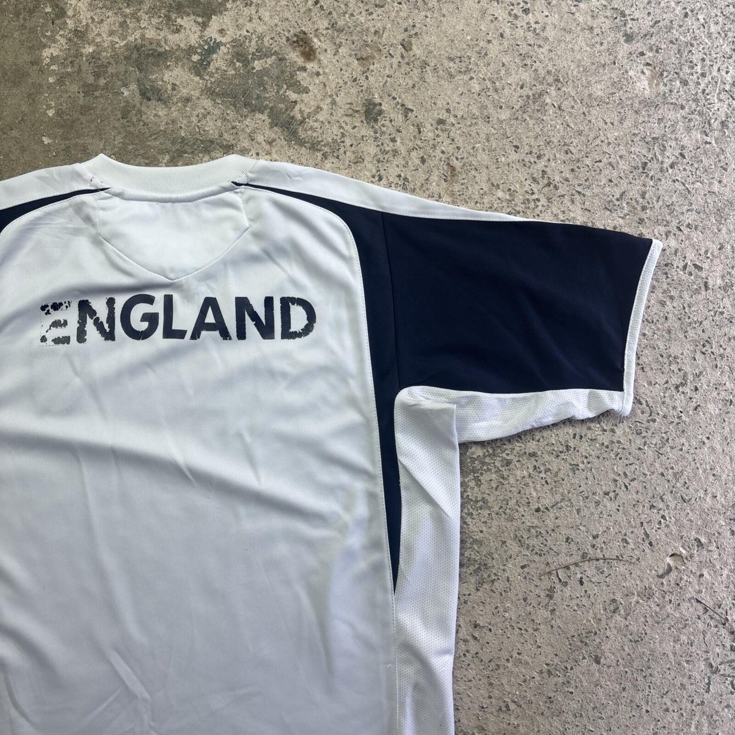 Navy & White Gradient England Umbro Football Training Shirt | Size: S