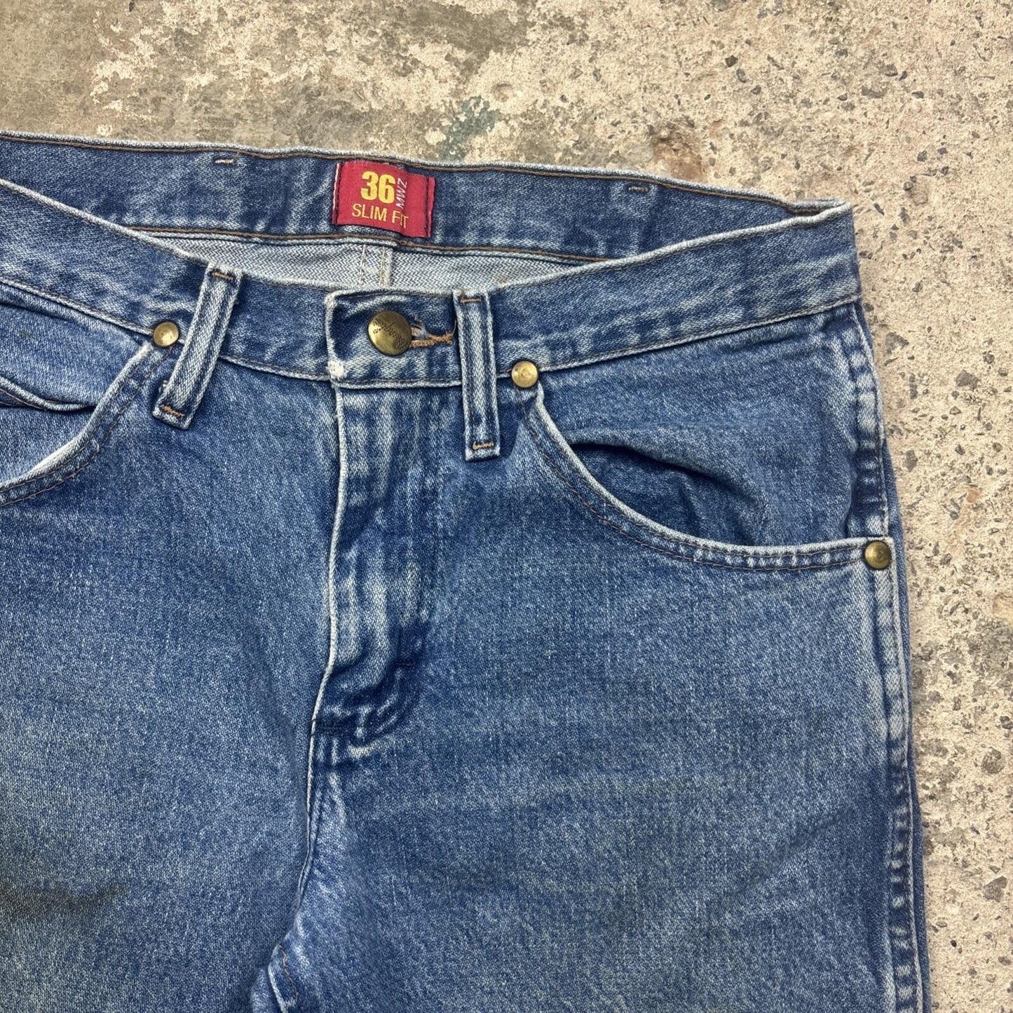 Blue Denim Wrangler Capri Women’s Jeans | W28"