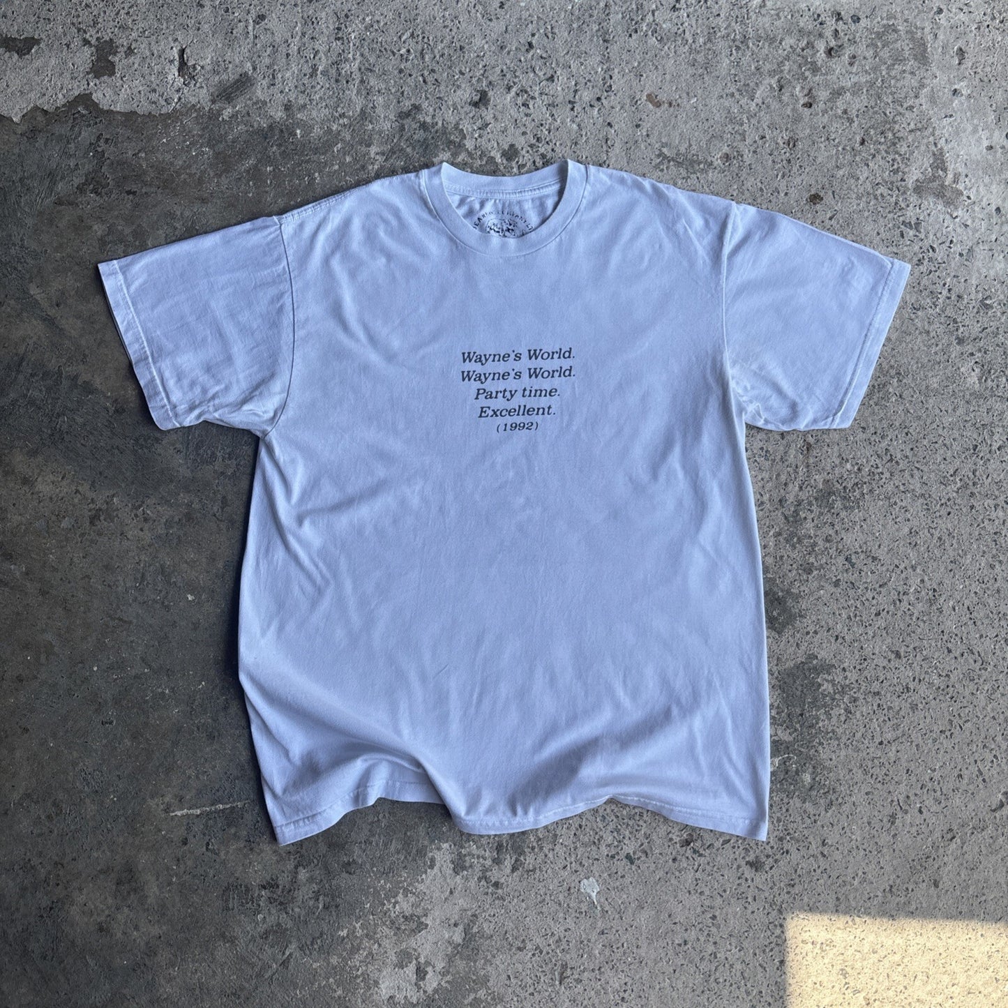 White Graphic Wayne’s World T-shirt | Size: L