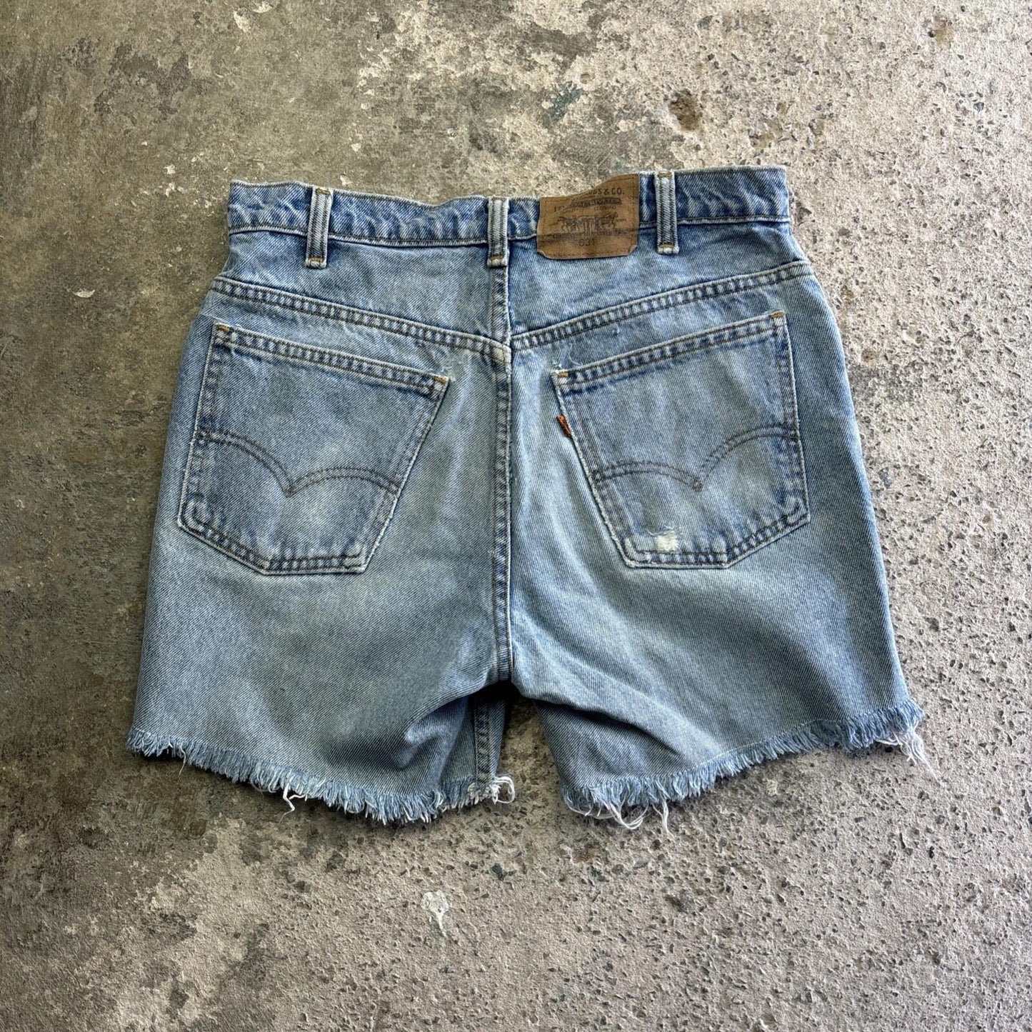 Light Blue Levi’s 631 Cut Off Denim Jean Shorts | W32