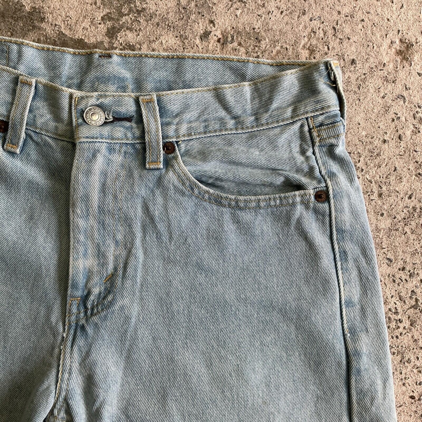 Light Blue Levi’s Cowboy Print Jean Shorts | W29