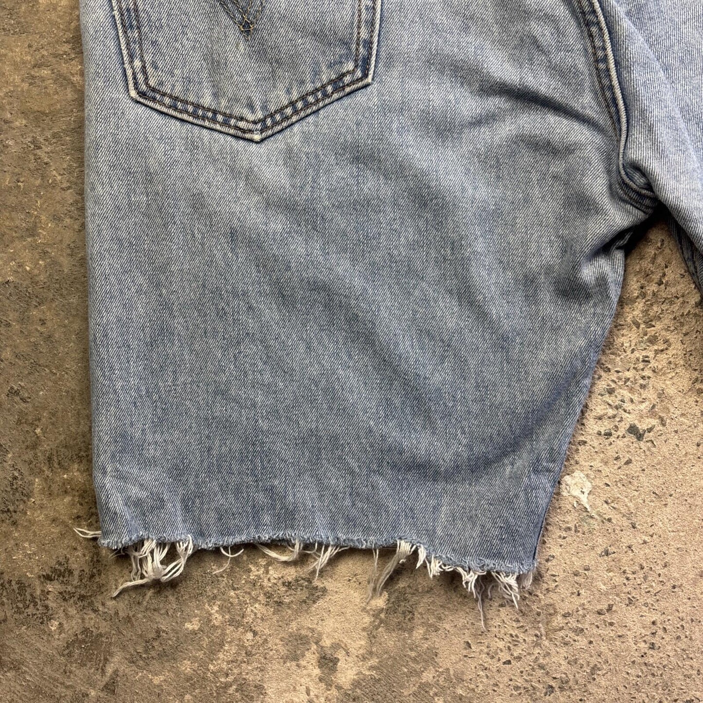 Blue Levi’s Denim Cut Off Jean Shorts In Regular Fit | W36"