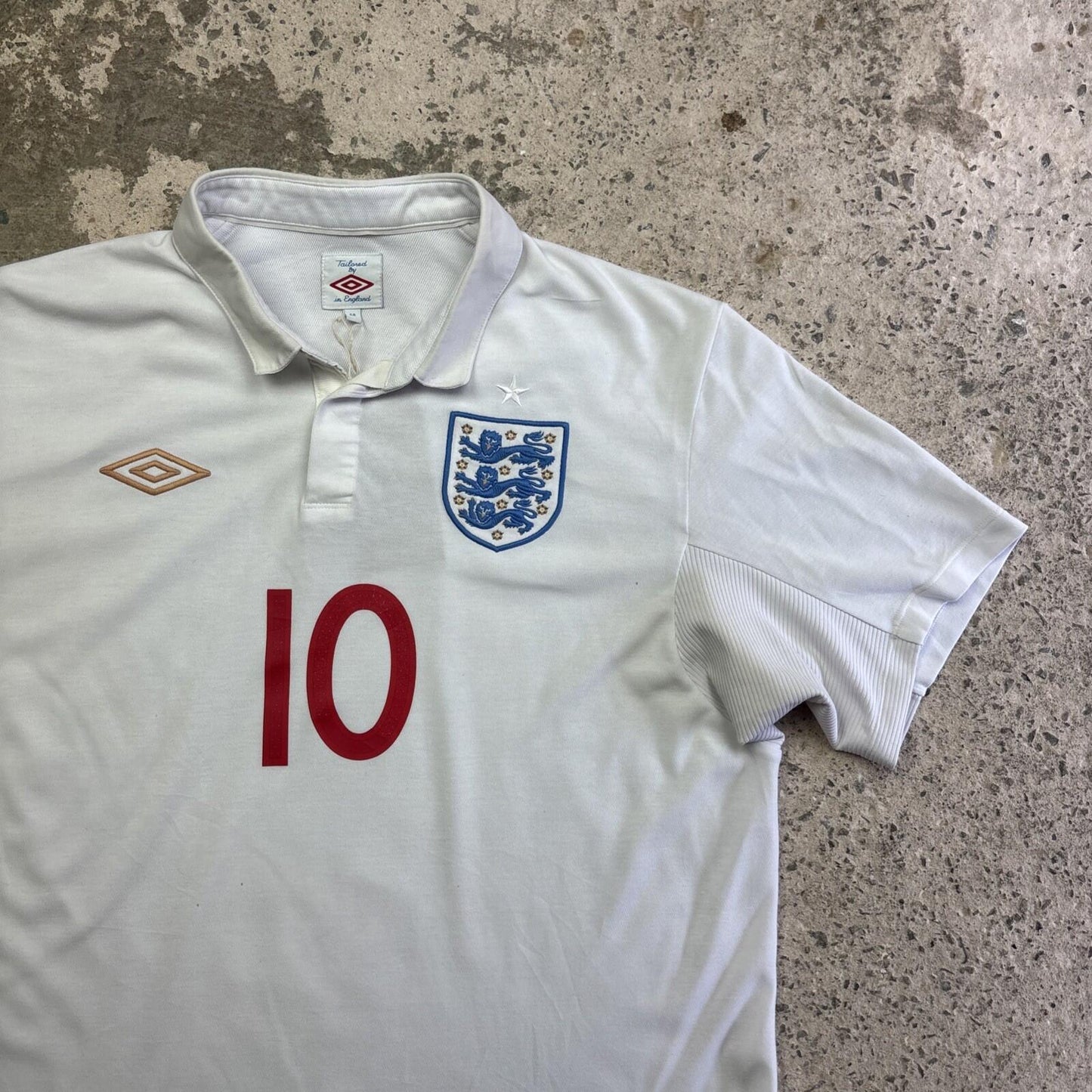 White Umbro 2009/10 England Rooney Football Shirt | Size L