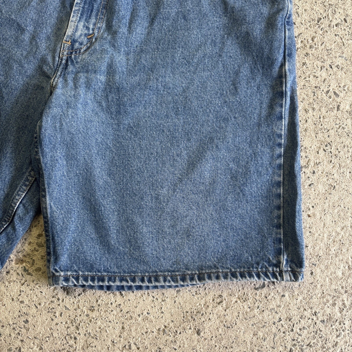 Blue Denim Levi’s 550 Jean Shorts | W38"