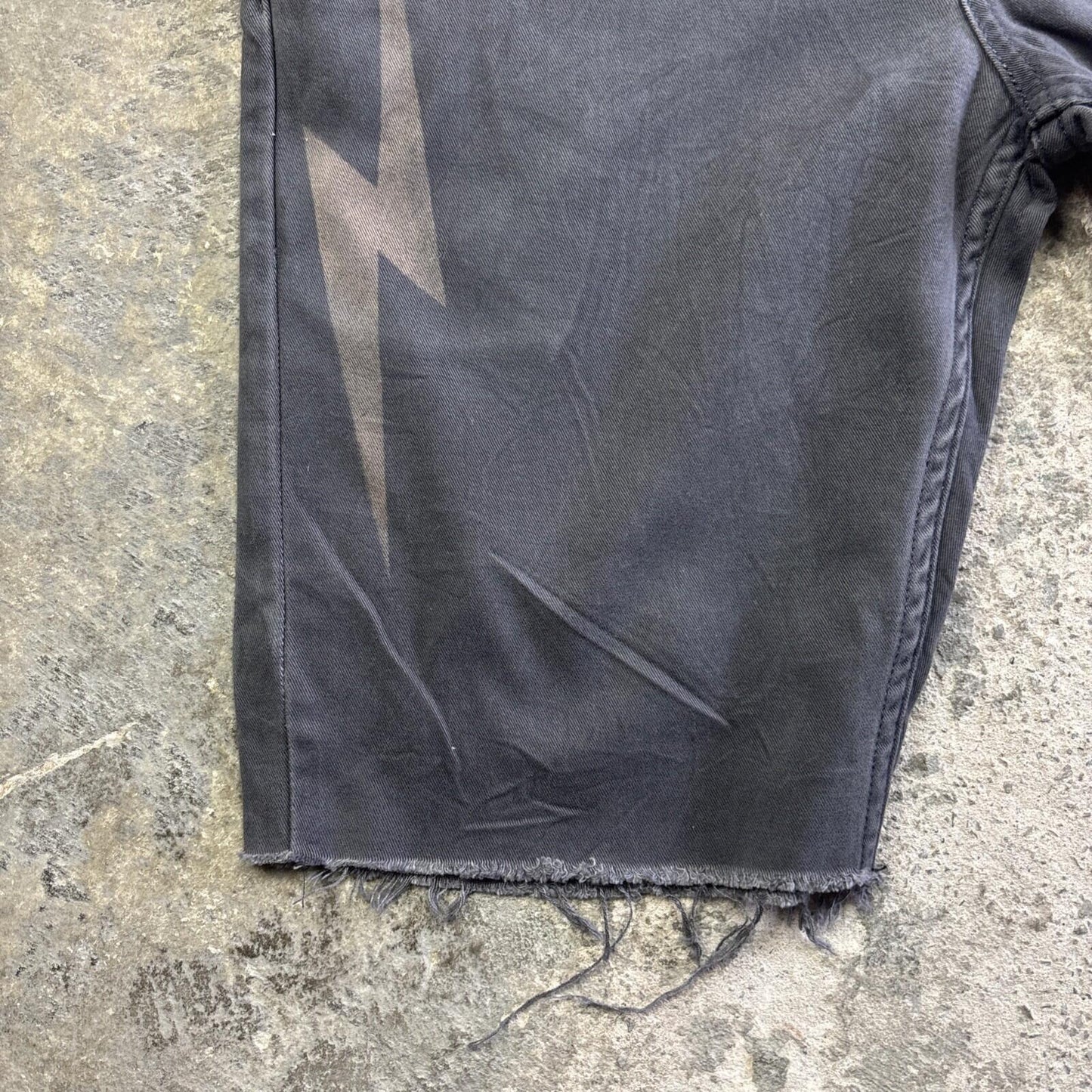 Dark Grey Levi’s 514 Cut Off Jean Shorts | W30"