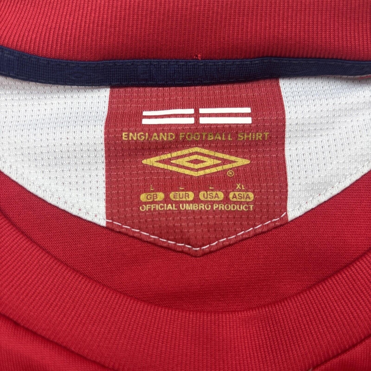 Red Umbro England 2006/08 Away Shirt | Size: L
