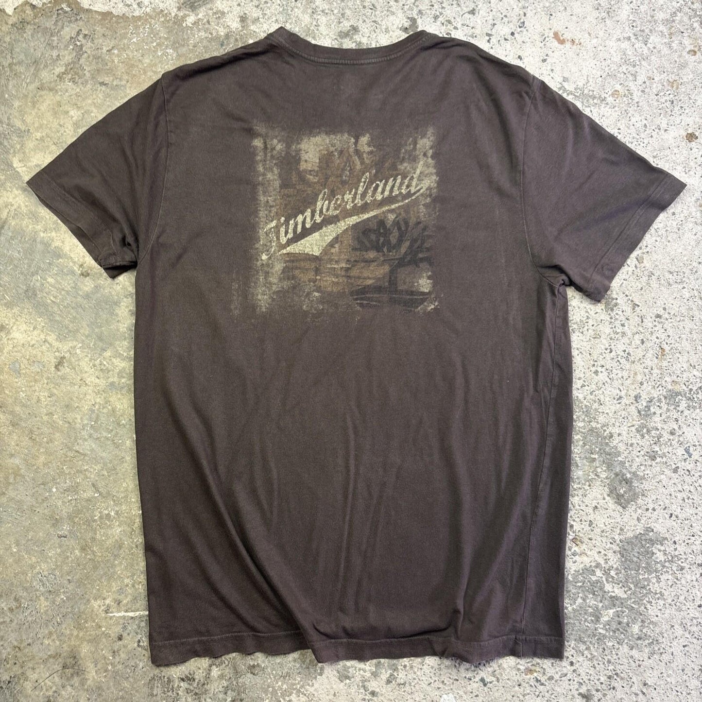 00s Brown Timberland Graphic Men’s T-shirt | L