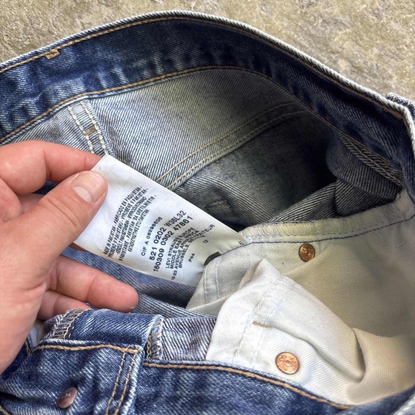 Blue Denim Levi’s Cut Off Men’s Jorts Shorts | W36