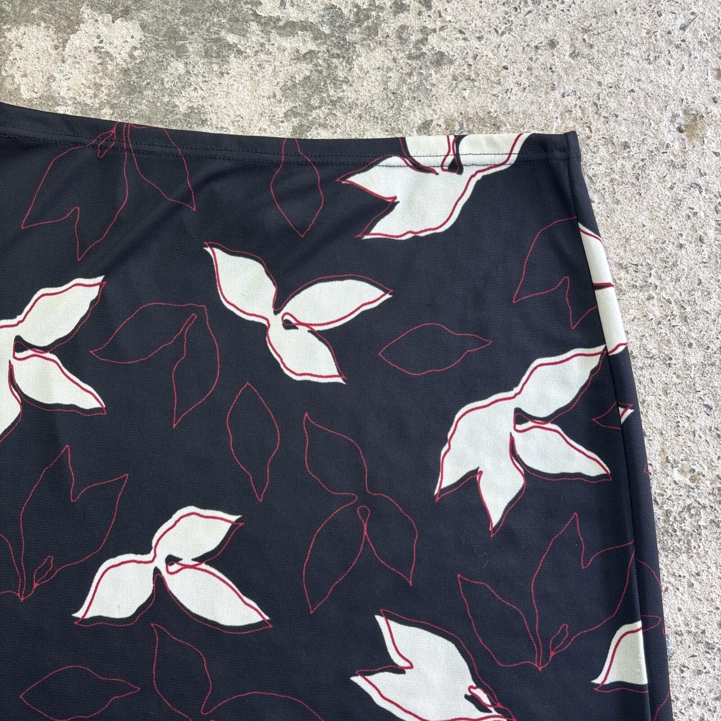 Black & White Floral Hennes Midi Skirt | M