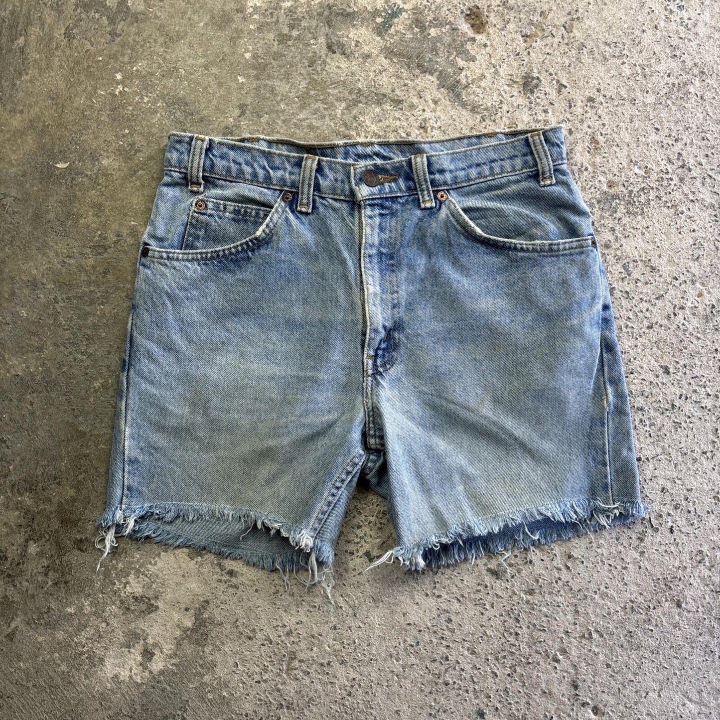 Light Blue Levi’s 631 Cut Off Denim Jean Shorts | W32