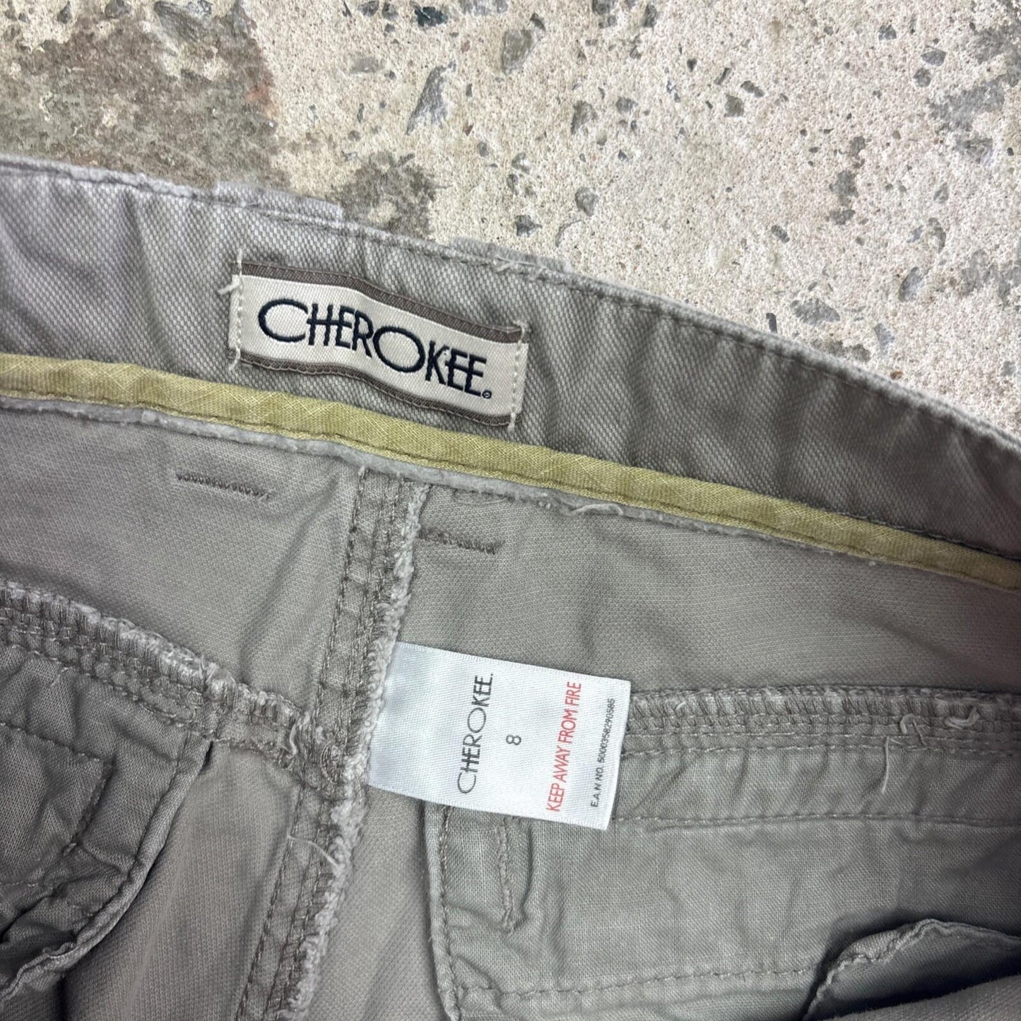 Grey Y2K Cherokee 3/4 Length Women’s Trousers | Size 8