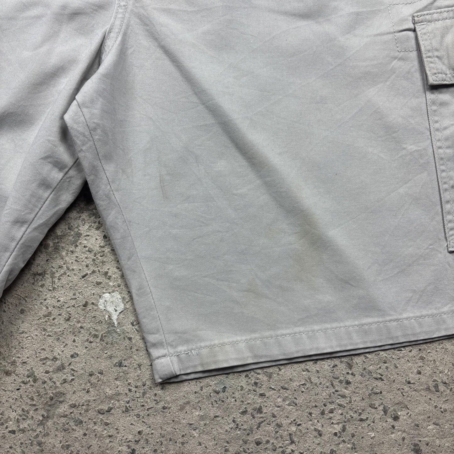 Cream Wrangler Cotton Cargo Shorts | W40"