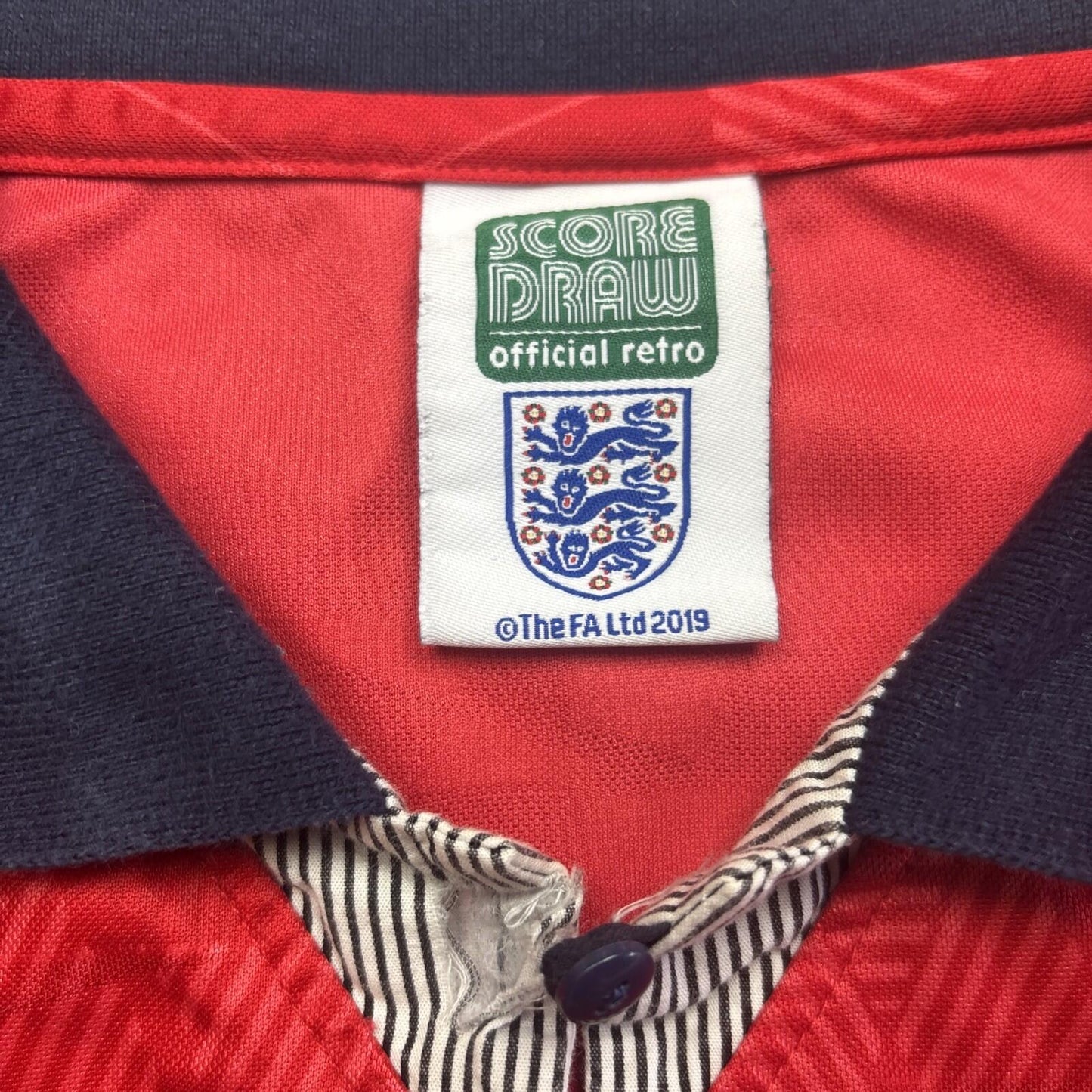 Red England Official Retro Style Football Shirt | Size: L