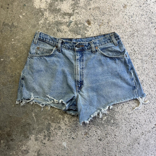 Light Blue Denim Levi’s Cut Off Short Shorts | W33"