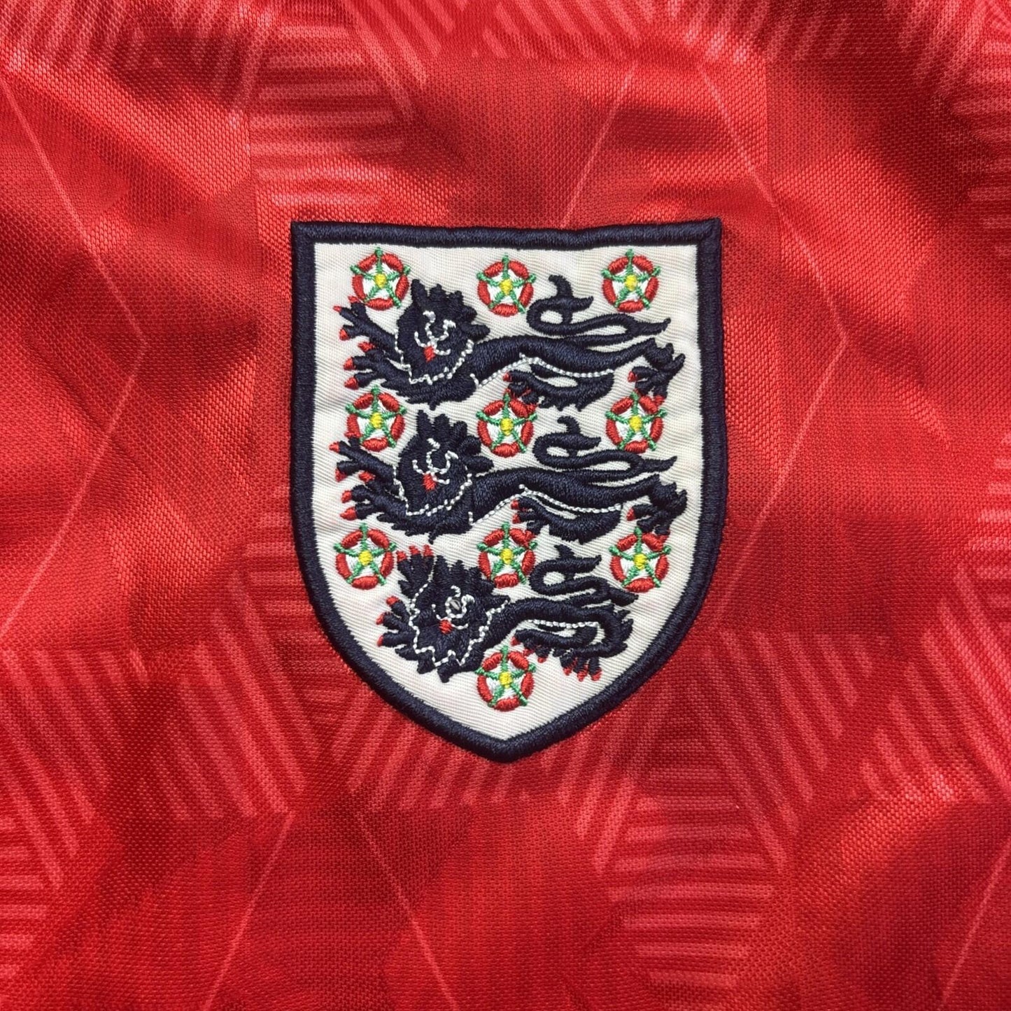 Red England Official Retro Style Football Shirt | Size: L