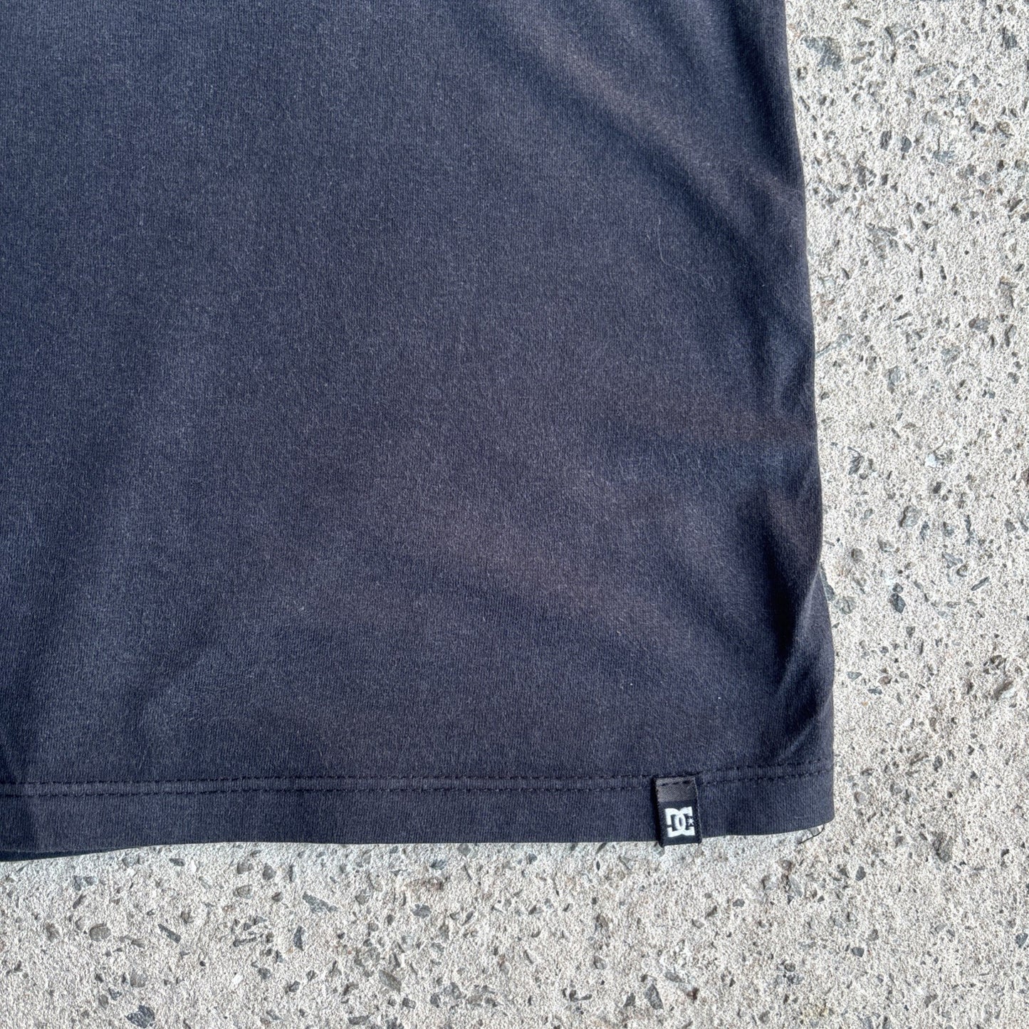 Black DC Shoes Camo Graphic Print T-shirt | Size L